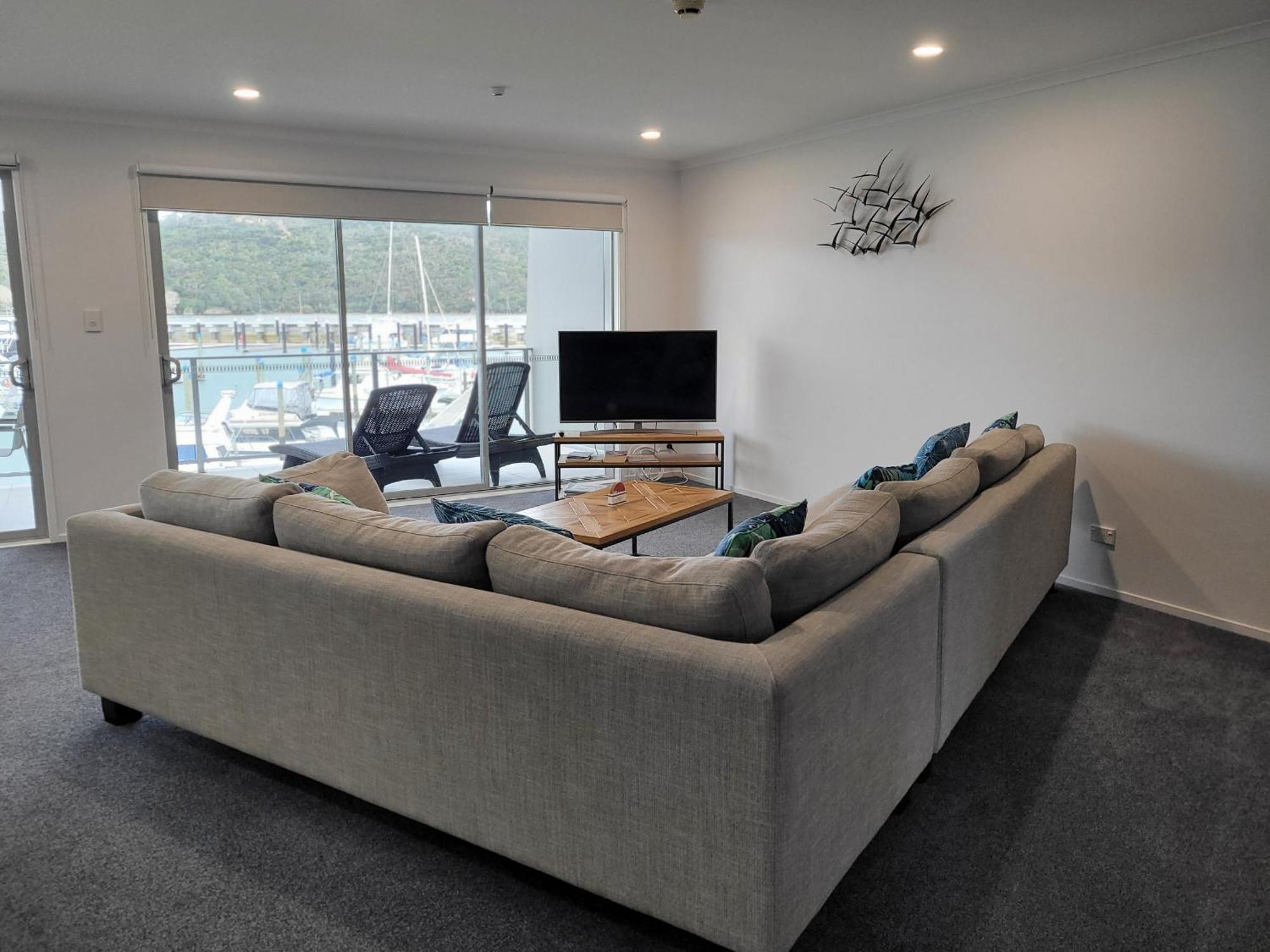 Marina Park Apartments Whitianga Exteriör bild