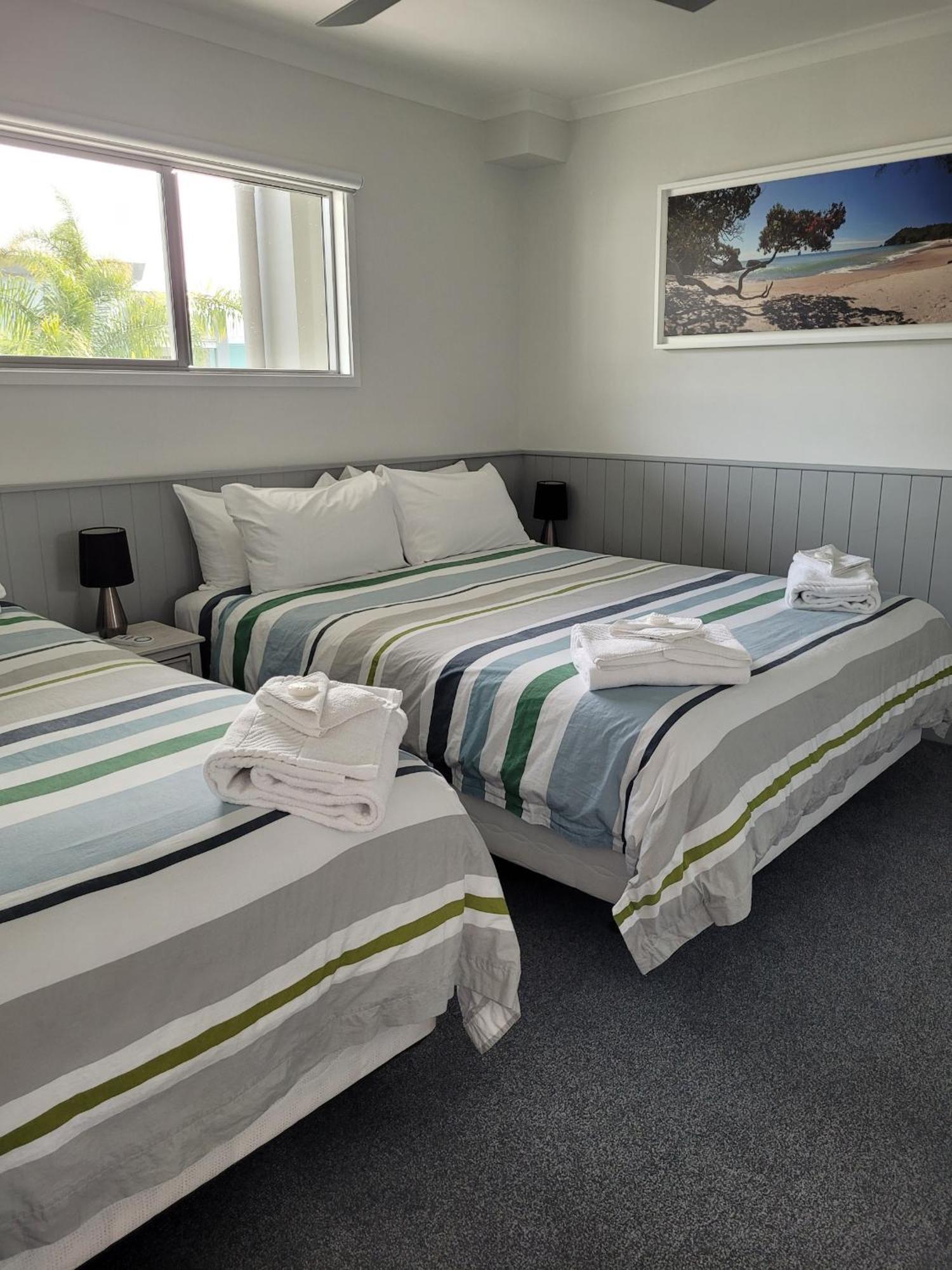 Marina Park Apartments Whitianga Exteriör bild